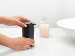 Brabantia Seifenspender 250 ml, Schwarz 15 Brabantia Seifenspender 250 ml, Schwarz -Angebote Bad & Sanitär Store 194652867 xxl 1