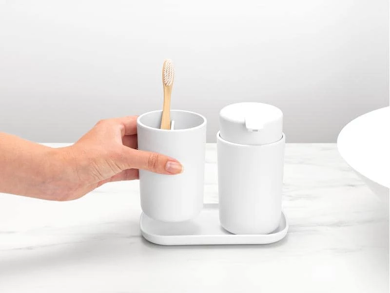 Brabantia Seifenspender-Set mit Zahnputzbecher und Schale Weiss 6 Brabantia Seifenspender-Set mit Zahnputzbecher und Schale Weiss – Bild 6