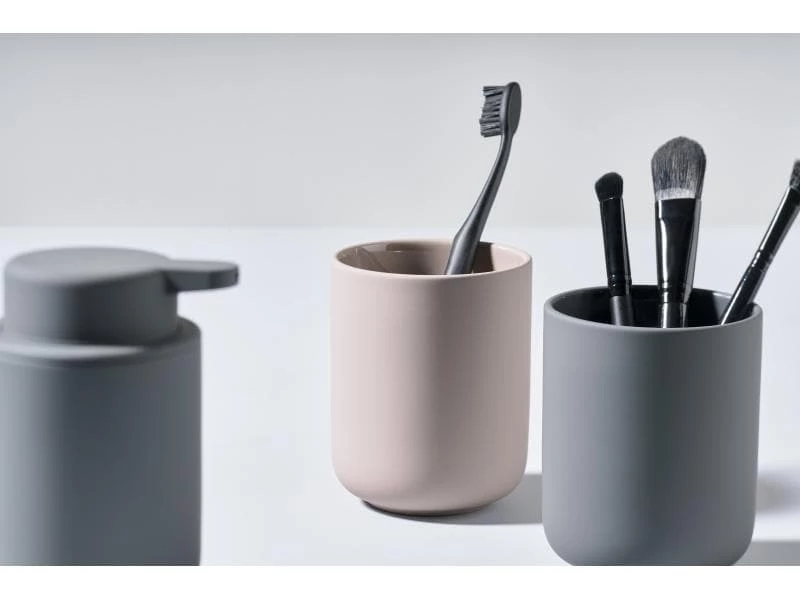 Zone Denmark Zahnputzbecher Ume Grau 3 Zone Denmark Zahnputzbecher Ume Grau – Bild 3