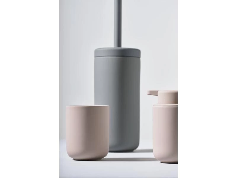 Zone Denmark Zahnputzbecher Ume Nude 4 Zone Denmark Zahnputzbecher Ume Nude – Bild 4